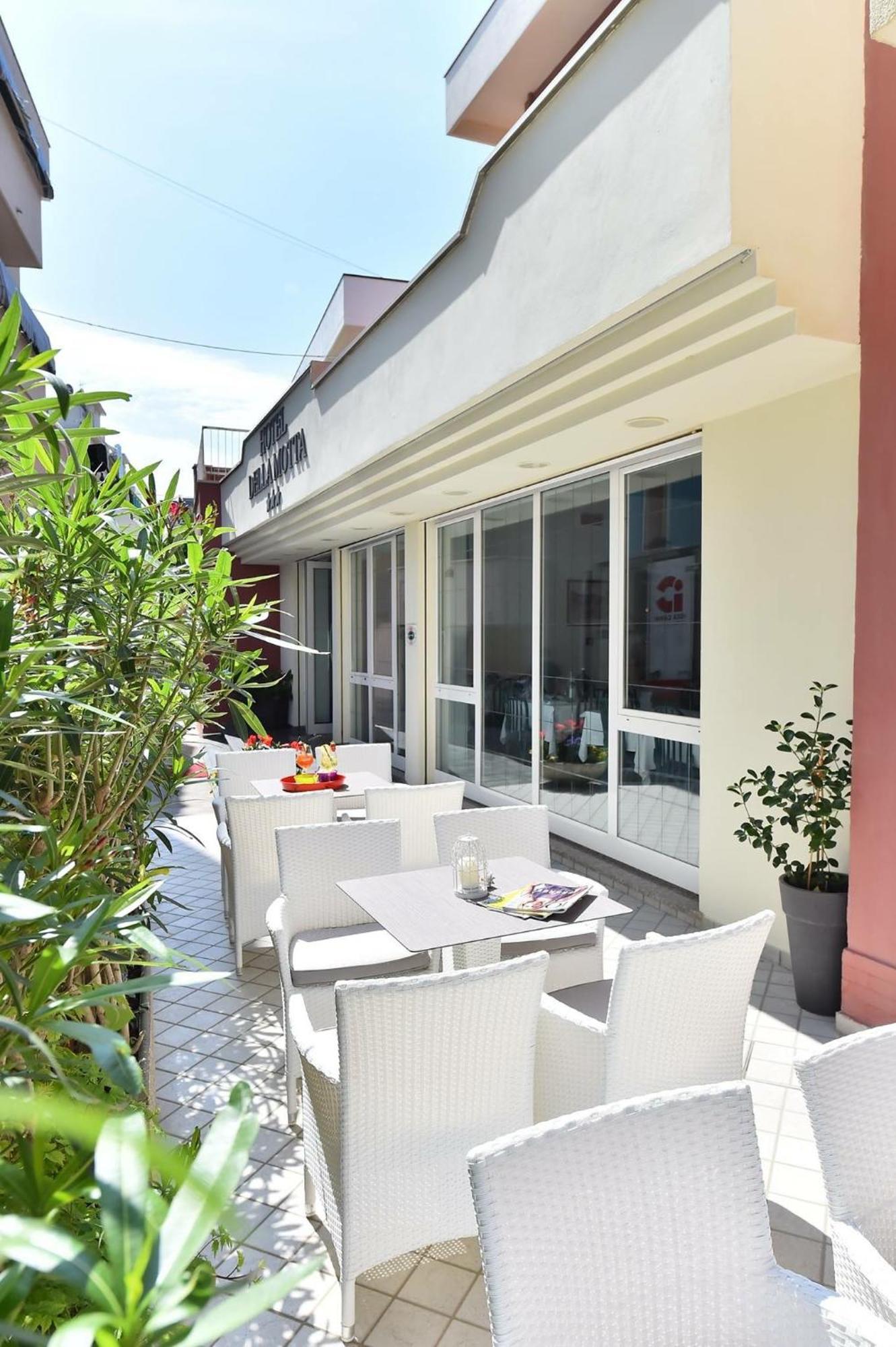 Hotel Della Motta เบลลาเรีย-อีเจอา มารีนา ภายนอก รูปภาพ